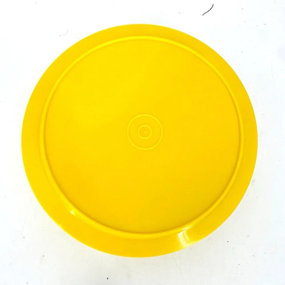 Vintage Tupperware 1207-16 Yellow Canister Container 7